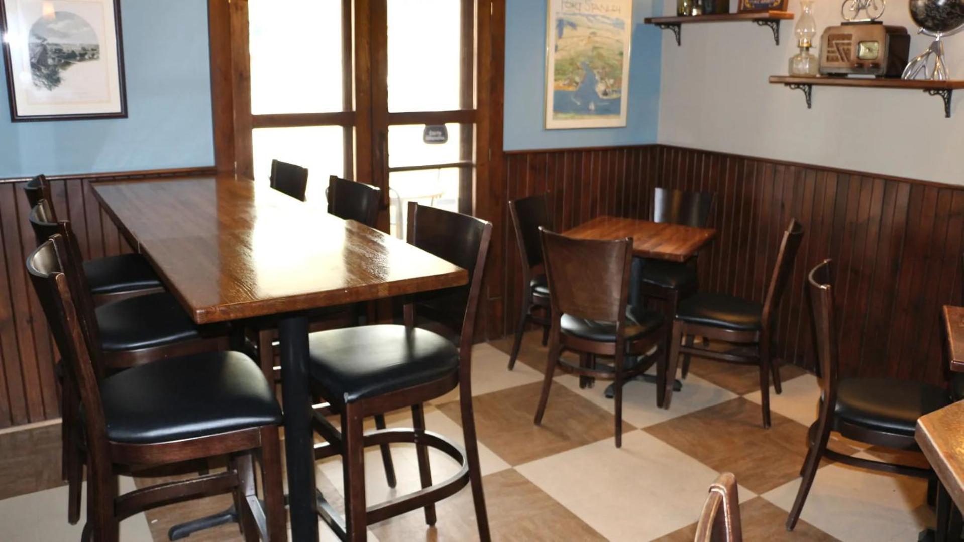 Kettle Creek Inn ポート・スタンリー エクステリア 写真