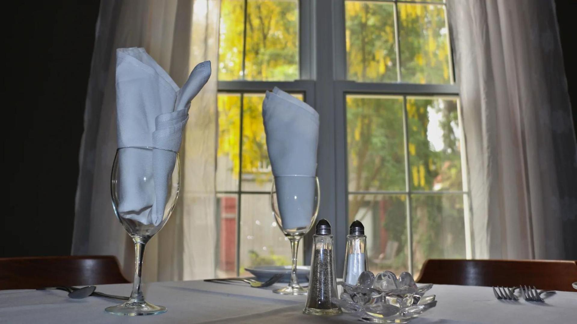 Kettle Creek Inn ポート・スタンリー エクステリア 写真